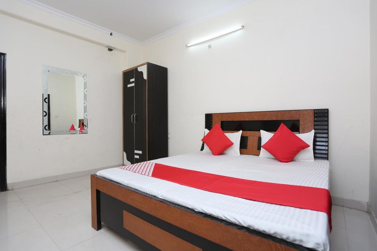 Hotel Oyo 40446 Yas Residency Alīgarh Exterior foto