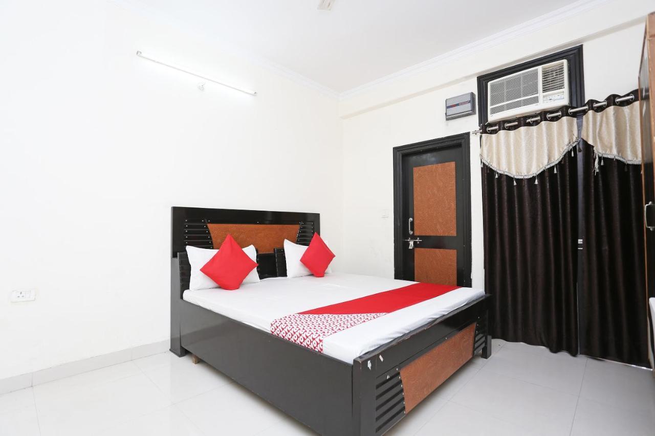 Hotel Oyo 40446 Yas Residency Alīgarh Exterior foto