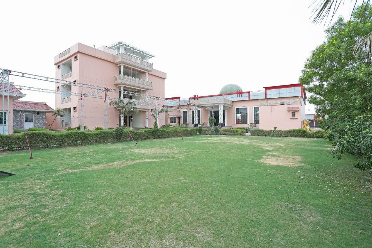 Hotel Oyo 40446 Yas Residency Alīgarh Exterior foto