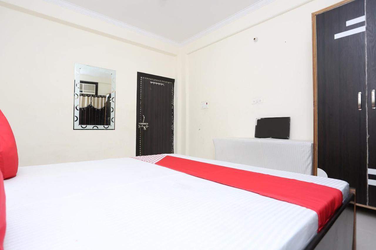 Hotel Oyo 40446 Yas Residency Alīgarh Exterior foto