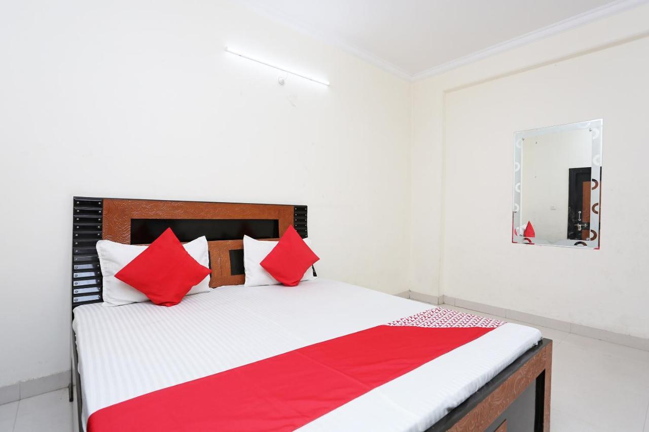 Hotel Oyo 40446 Yas Residency Alīgarh Exterior foto